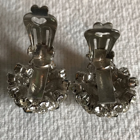 Vintage Rhinestone Emerald and Diamond Earrings - Picture 7 of 8